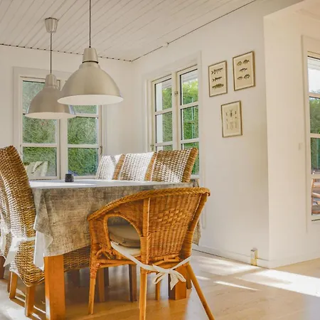 Holiday home With Hot Tub Ix Hornbaek